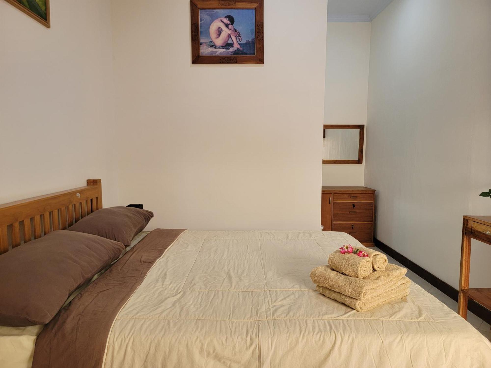 N Villa Lajor Экстерьер фото