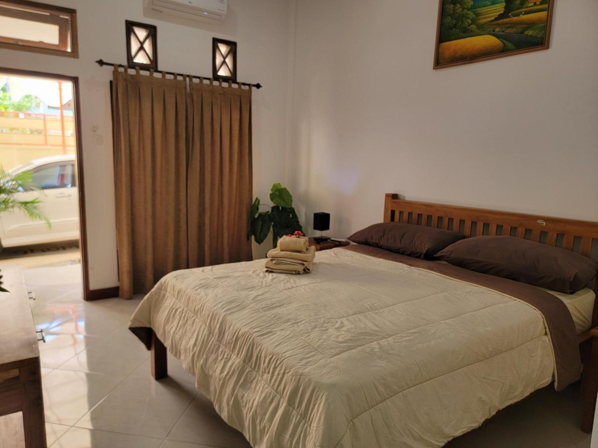 N Villa Lajor Экстерьер фото