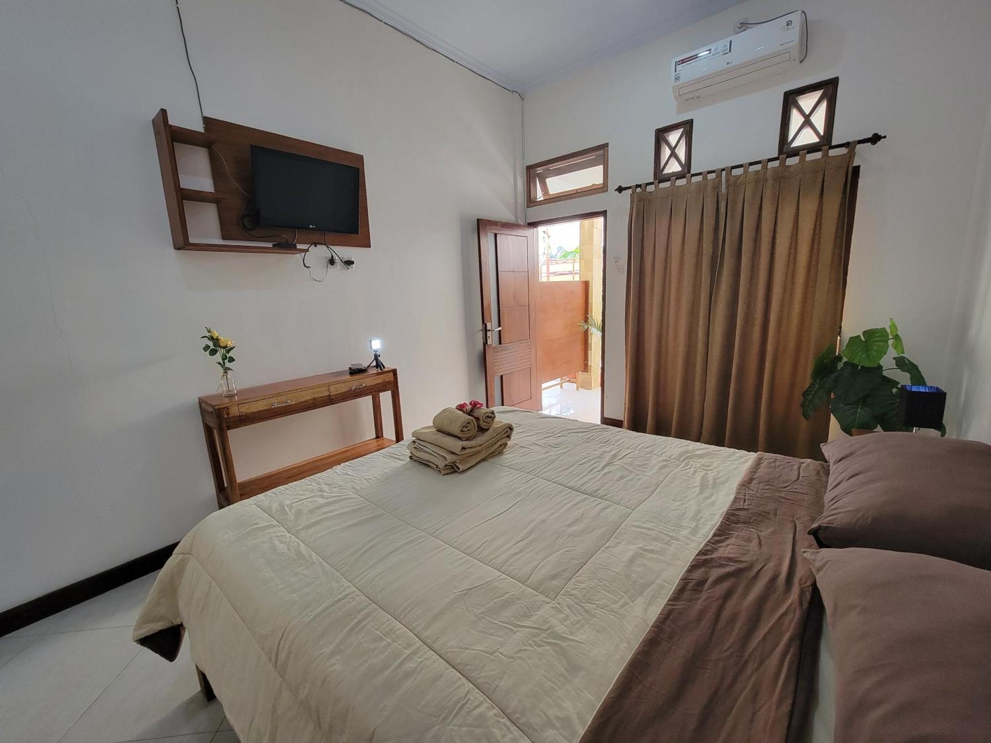 N Villa Lajor Экстерьер фото